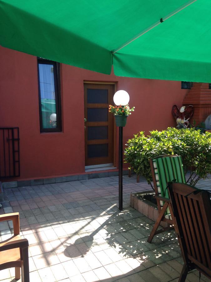 Hotel Nana'S House Batumi Exterior foto